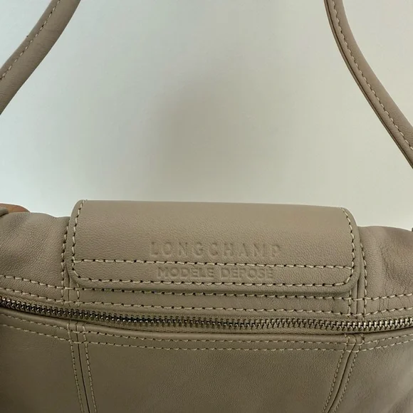 Longchamp Le Pliage Cuir Leather Crossbody - Picture 3 of 12